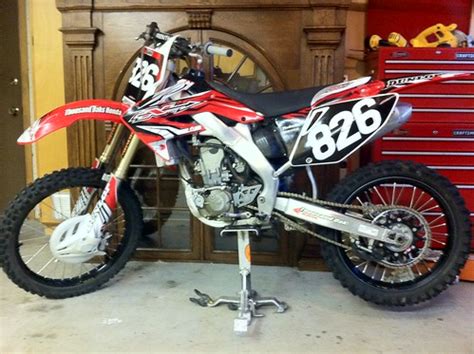 The cr250m elsinore began selling in 1973. 2005 Honda CRF250R