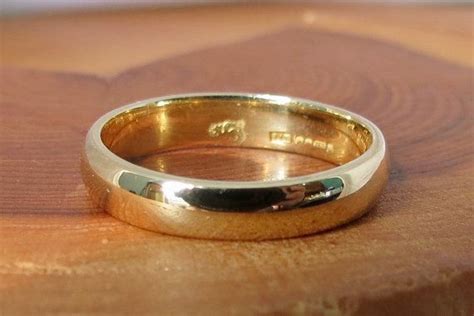 Https://tommynaija.com/wedding/antique Welsh Gold Wedding Ring