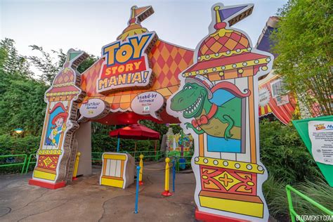 Toy Story Mania Ride In Toy Story Land