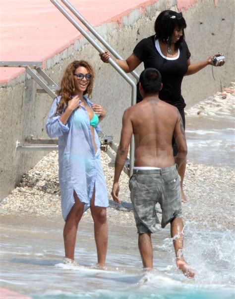 photos of beyonce knowles in a bikini in monaco popsugar celebrity