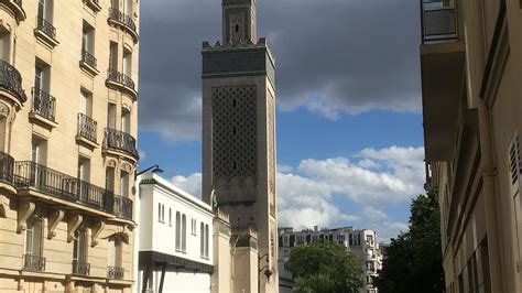 الصفحه الرسمية لأكاديمية باريس سان جيرمان تعليم مهارات وفنون كرة. ‫مسجد في قلب باريس lla mosquée de Paris‬‎ - YouTube