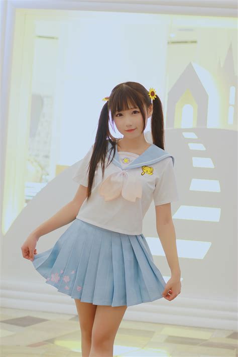 Japaneseuniform ↪ Click Here To See Japanese Twintail Love