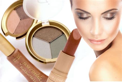 Nye Look From Jane Iredale Pretty And Classic Safe Tanning Tanning Tips Wedding Makeup Tips