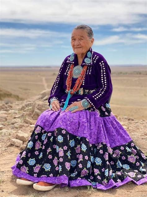 Native American Regalia Native American Clothing Native American Pictures Native American