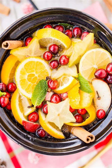 this diy holiday crock pot potpourri will have your house smelling amazing all season long with