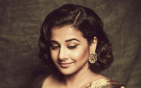 Download Wallpapers 4k Vidya Balan 2017 Bollywood Beauty Portrait