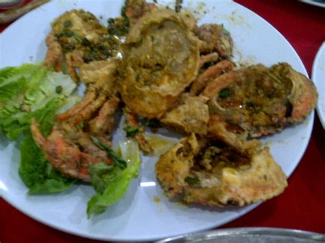 Bubur kwang tung menawarkan bubur dengan perpaduan seafood. Nutcow the traveller: Fried Porridge(Bubur Goreng) at Klang