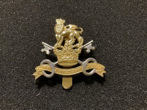 Gradia Militaria Military Provost Guard Service Cap Badge