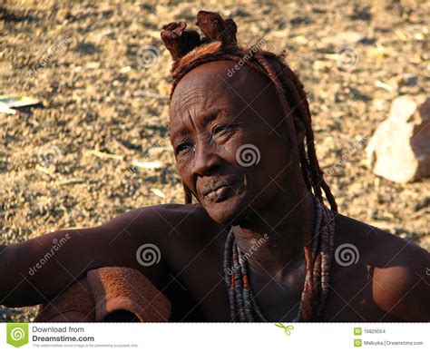 Himba Stara Kobieta Obraz Stock Editorial Obraz Z O Onej Z Narody