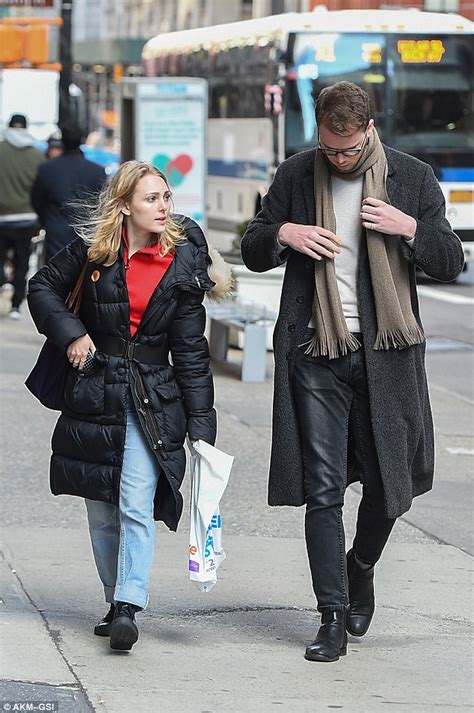 Annasophia Robb Boots Robb Annasophia Yoga Class Wellies Boots Rain Nyc Heads Wearing Mail