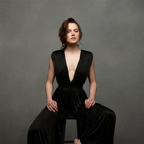 Your #1 fanpage on everything about british actress daisy ridley! Actress Daisy Ridley Opens Up About Her Experience With ...