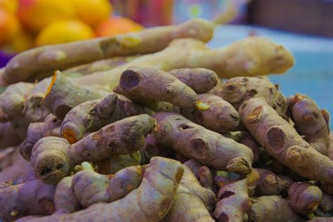 Terrific Turmeric The Foundation Of Curries Recette Magazine