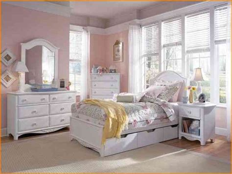 Buy products such as prepac monterey white full wood platform storage bed 4 piece bedroom set at walmart and save. Girls White Bedroom Set - Decor IdeasDecor Ideas