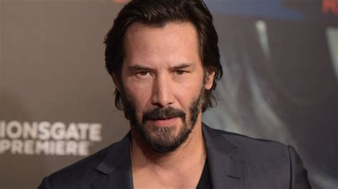 How Keanu Reeves Gets Ripped For His Action Movies
