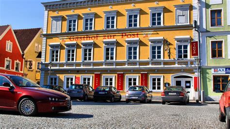… seit 1933, für hungrige, durstige und müde reisende. Hotel Gasthof zur Post (Obernberg am Inn) • HolidayCheck ...