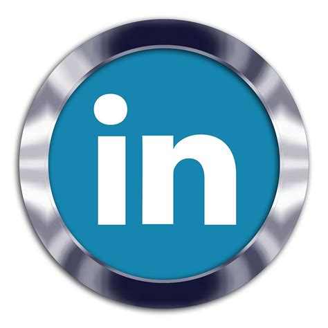 The Ultimate LinkedIn Strategy Guide: 12 ways to Master Your Networking