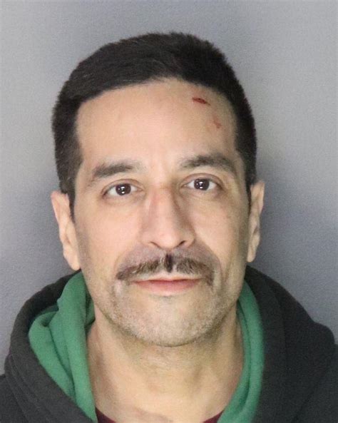 Luis Villanueva Sex Offender In Bronx Ny 10473 Ny22080
