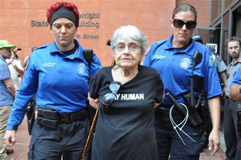 90 year old holocaust survivor arrested in ferguson indy100
