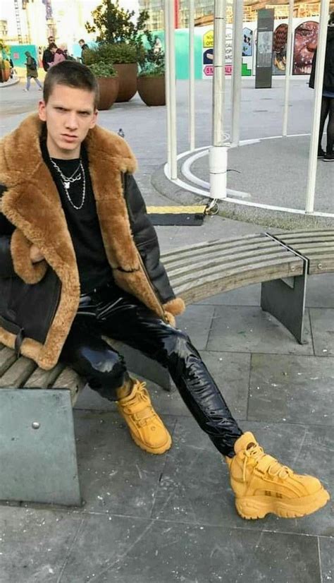 Pin Von Maik Skater Auf Leather In 2022 Adidas Klamotten Männliche Mode Männer Kleidung