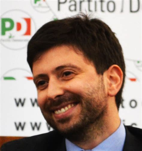 L'italia divisa tra rosso e arancione ma le regioni spingono per le riaperture. L'uomo in più di Bersani | L'Huffington Post