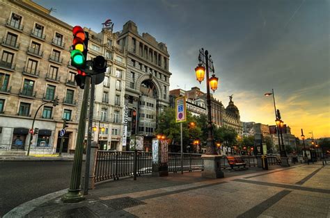 Hazard, courtois & valverde are back! Madrid, capitale della Spagna ﻿ una città poliedrica e ...