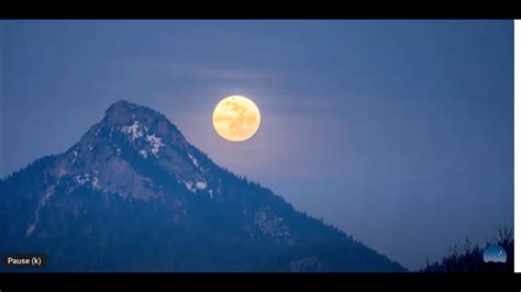 The Full Hunters Moon And Jupiter Youtube