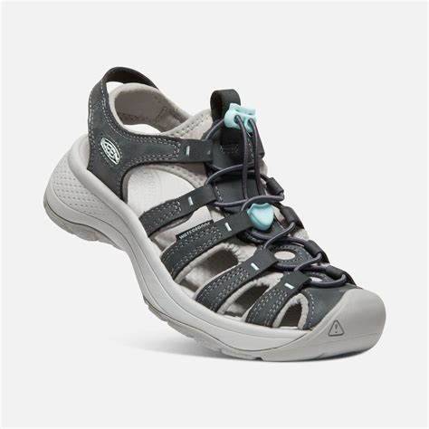 Keen Womens Astoria West Leather Sandal Magnetvapor Lauries Shoes