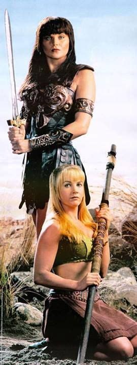 “xena Warrior Princess” Lucy Lawless As Xena And Renee Oconnor As Gabrielle Show Was A Spin