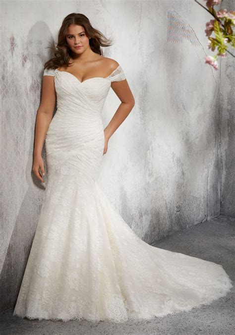 Https://tommynaija.com/wedding/plus Size Wedding Dress Resale