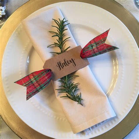 10 Best Christmas Table Decoration Ideas With Napkins Shilpideacom