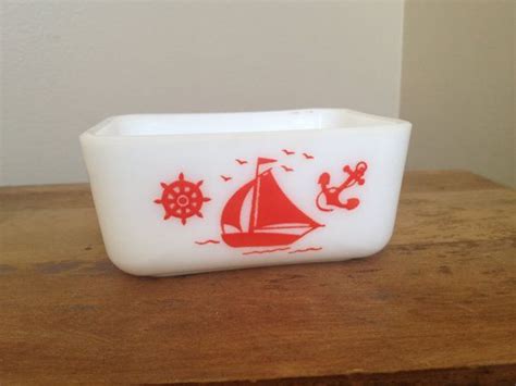 Mckee Red Sail Boat Small Refrigerator Dish White Milk Glass White