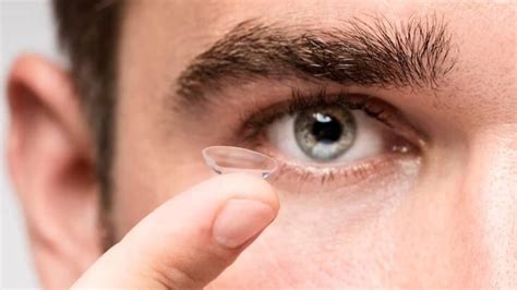 Dont Overuse Your Contact Lenses Follow These Tips To Prevent Eye