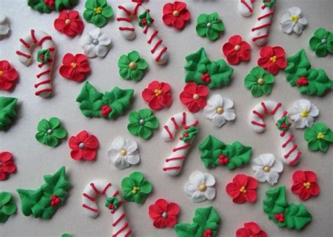 Christmas cookie decorating doesn't necessarily mean sitting down with fancy tools and buckets of royal icing. I like to keep royal icing decorations on hand for quick ...