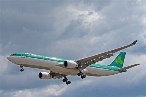 Ei Fng Aer Lingus Airbus A330 300 Largest In The Fleet