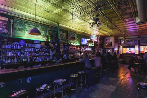 The 9 Best Dive Bars In Chicago Kotrips