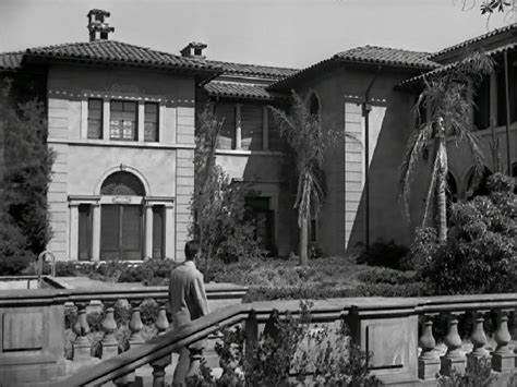 Norma Desmonds Mansion In Sunset Boulevard At S Irving Blvd Being Demolished In