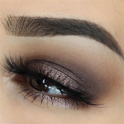 See Why Ladies Have Fallen In Love With Taupe Eyeshadow Makeup Ideas