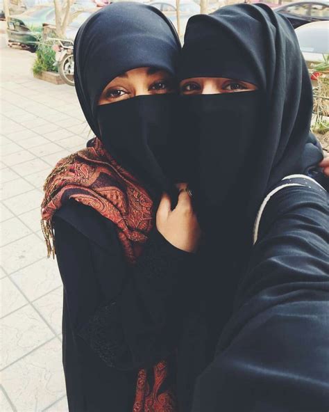 Pin By Alexa June On Purdah Wanita Niqab Pakaian