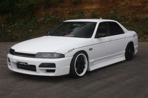 R32 nissan skyline 4 door sedan. Nissan Skyline 4 Door Drift Car - Jap Imports UK