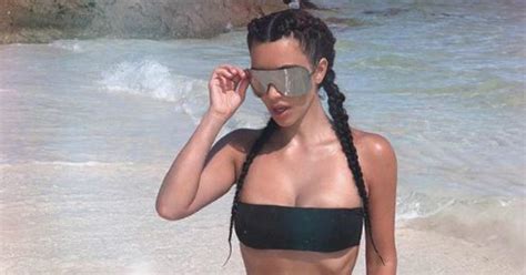 El Infartante Posado De Kim Kardashian En Bikini Mojada Y Salvaje