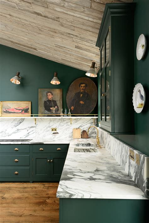 Two Beautiful Green Kitchens You Have To See Swoon Worthy