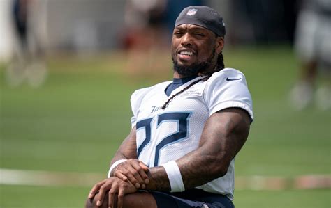 Tennessee Titans Derrick Henrys Reworked Deal Provides Cap Relief