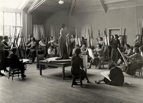 Life Drawing Class At Vassar College C 1930 Just Beyond And To The