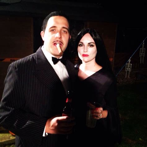 Halloween Couple Costume Gomez And Morticia Addams Couples Costumes