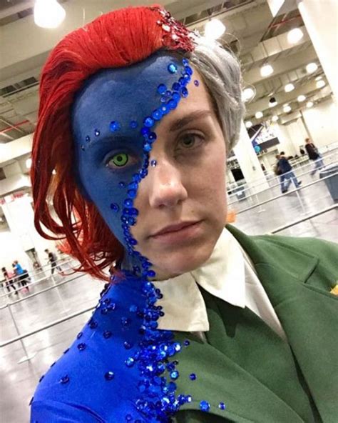 This Mystique Cosplay Blew Everyone Away At New York Comic Con Barnorama
