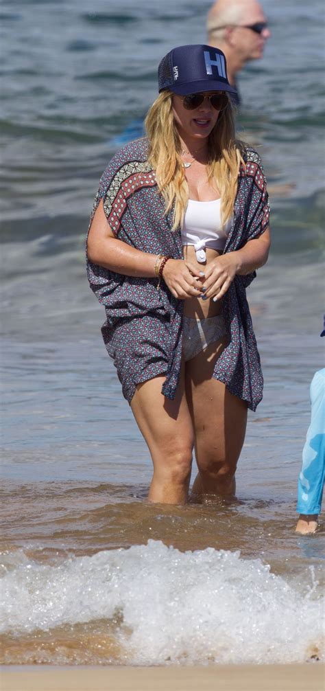 Hilary Duff In Bikini At The Beach In Maui CelebMafia