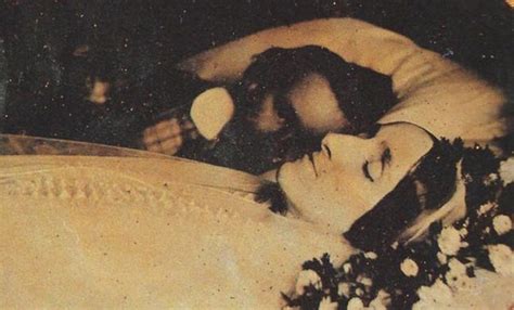 18 Creepy Post Mortem Photos From The Victorian Era Oddee