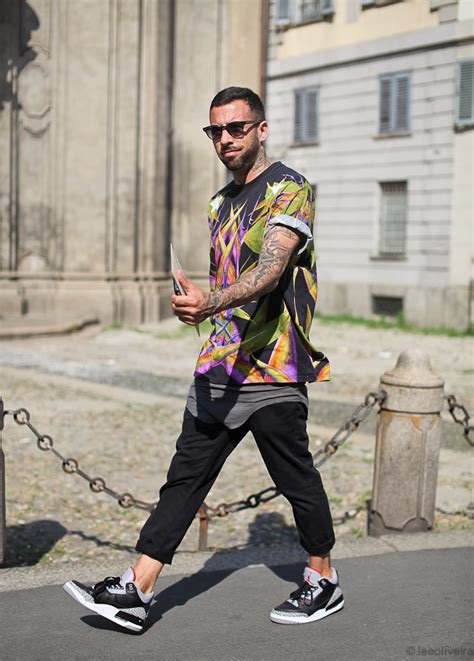 Pin By Givenchy On Menswear Mens Street Style Milan Mens Fashion