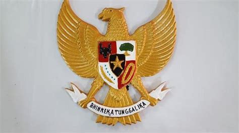 Jual Produk Patung Burung Garuda Pancasila X Cm Jc Di Lapak Xenia Office Collection