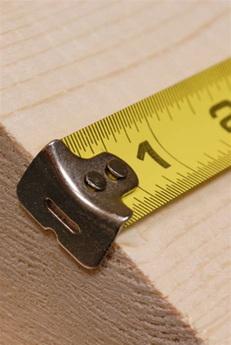How to read a tape measure 1/32. How to Read a Measuring Tape by Thirty-Seconds | Hunker